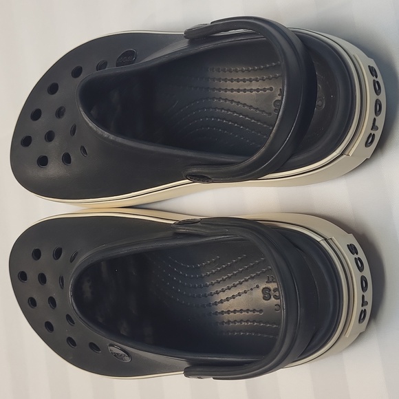 Platform Navy and White Crocs - Picture 11 of 12